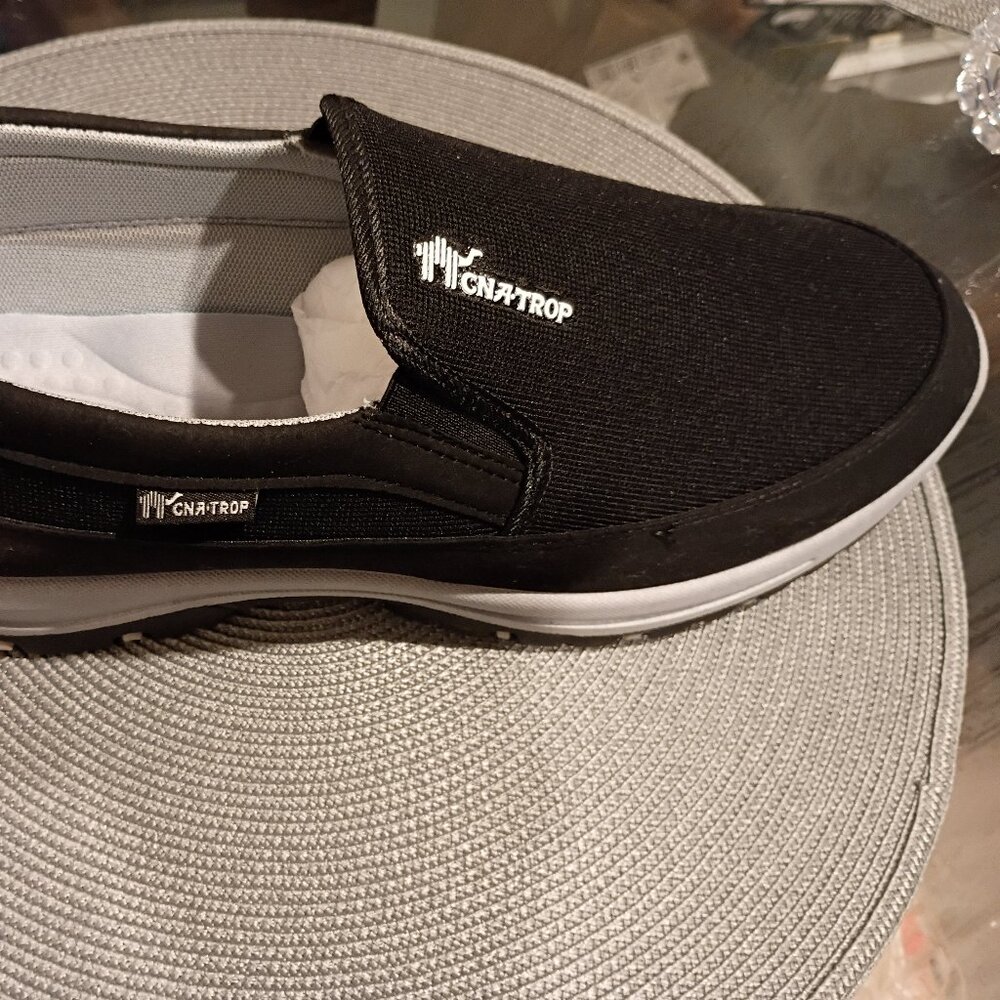 CNA Trop Outdoor Slip On Shoes Mens  49,,  4 Black